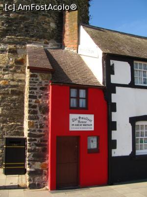 [P22] Casa cea mai mica din Marea Britanie » foto by Radu Tudoran
 - 
<span class="allrVoted glyphicon glyphicon-heart hidden" id="av861637"></span>
<a class="m-l-10 hidden" id="sv861637" onclick="voting_Foto_DelVot(,861637,19690)" role="button">șterge vot <span class="glyphicon glyphicon-remove"></span></a>
<a id="v9861637" class=" c-red"  onclick="voting_Foto_SetVot(861637)" role="button"><span class="glyphicon glyphicon-heart-empty"></span> <b>LIKE</b> = Votează poza</a> <img class="hidden"  id="f861637W9" src="/imagini/loader.gif" border="0" /><span class="AjErrMes hidden" id="e861637ErM"></span>