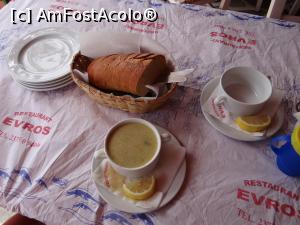 [P17] Ciorba de la Evros a fost cam sărată pentru gustul nostru, dar bunicilor le-a plăcut.  » foto by baby eyes
 - 
<span class="allrVoted glyphicon glyphicon-heart hidden" id="av1072762"></span>
<a class="m-l-10 hidden" id="sv1072762" onclick="voting_Foto_DelVot(,1072762,19691)" role="button">șterge vot <span class="glyphicon glyphicon-remove"></span></a>
<a id="v91072762" class=" c-red"  onclick="voting_Foto_SetVot(1072762)" role="button"><span class="glyphicon glyphicon-heart-empty"></span> <b>LIKE</b> = Votează poza</a> <img class="hidden"  id="f1072762W9" src="/imagini/loader.gif" border="0" /><span class="AjErrMes hidden" id="e1072762ErM"></span>