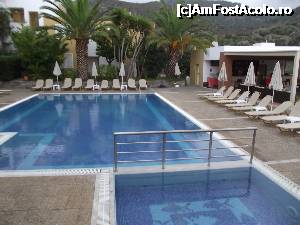 [P06]  -- <small>// FĂRĂ DESCRIERE</small> » foto by Andox
 - 
<span class="allrVoted glyphicon glyphicon-heart hidden" id="av695934"></span>
<a class="m-l-10 hidden" id="sv695934" onclick="voting_Foto_DelVot(,695934,19703)" role="button">șterge vot <span class="glyphicon glyphicon-remove"></span></a>
<a id="v9695934" class=" c-red"  onclick="voting_Foto_SetVot(695934)" role="button"><span class="glyphicon glyphicon-heart-empty"></span> <b>LIKE</b> = Votează poza</a> <img class="hidden"  id="f695934W9" src="/imagini/loader.gif" border="0" /><span class="AjErrMes hidden" id="e695934ErM"></span>