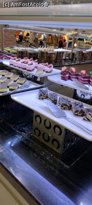 [P17] restaurant » foto by michaela_1961
 - 
<span class="allrVoted glyphicon glyphicon-heart hidden" id="av1328522"></span>
<a class="m-l-10 hidden" id="sv1328522" onclick="voting_Foto_DelVot(,1328522,19722)" role="button">șterge vot <span class="glyphicon glyphicon-remove"></span></a>
<a id="v91328522" class=" c-red"  onclick="voting_Foto_SetVot(1328522)" role="button"><span class="glyphicon glyphicon-heart-empty"></span> <b>LIKE</b> = Votează poza</a> <img class="hidden"  id="f1328522W9" src="/imagini/loader.gif" border="0" /><span class="AjErrMes hidden" id="e1328522ErM"></span>