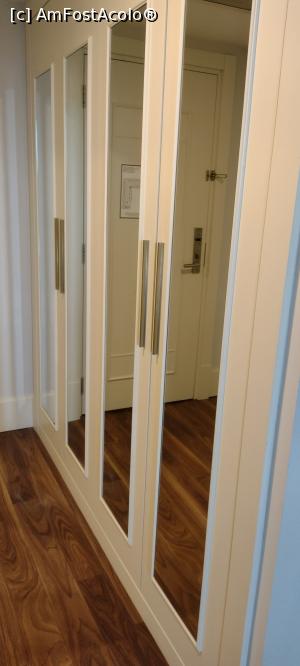 [P03] dulapul de pe hol » foto by michaela_1961
 - 
<span class="allrVoted glyphicon glyphicon-heart hidden" id="av1328508"></span>
<a class="m-l-10 hidden" id="sv1328508" onclick="voting_Foto_DelVot(,1328508,19722)" role="button">șterge vot <span class="glyphicon glyphicon-remove"></span></a>
<a id="v91328508" class=" c-red"  onclick="voting_Foto_SetVot(1328508)" role="button"><span class="glyphicon glyphicon-heart-empty"></span> <b>LIKE</b> = Votează poza</a> <img class="hidden"  id="f1328508W9" src="/imagini/loader.gif" border="0" /><span class="AjErrMes hidden" id="e1328508ErM"></span>