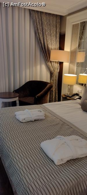 [P05] Camera Sunis Efes Royal » foto by michaela_1961
 - 
<span class="allrVoted glyphicon glyphicon-heart hidden" id="av1328510"></span>
<a class="m-l-10 hidden" id="sv1328510" onclick="voting_Foto_DelVot(,1328510,19722)" role="button">șterge vot <span class="glyphicon glyphicon-remove"></span></a>
<a id="v91328510" class=" c-red"  onclick="voting_Foto_SetVot(1328510)" role="button"><span class="glyphicon glyphicon-heart-empty"></span> <b>LIKE</b> = Votează poza</a> <img class="hidden"  id="f1328510W9" src="/imagini/loader.gif" border="0" /><span class="AjErrMes hidden" id="e1328510ErM"></span>