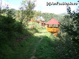 [P27] „Cascada Pişoaia” / Foişorul care oferă frumoasa panoramă.  » foto by Utube
 - 
<span class="allrVoted glyphicon glyphicon-heart hidden" id="av410658"></span>
<a class="m-l-10 hidden" id="sv410658" onclick="voting_Foto_DelVot(,410658,19774)" role="button">șterge vot <span class="glyphicon glyphicon-remove"></span></a>
<a id="v9410658" class=" c-red"  onclick="voting_Foto_SetVot(410658)" role="button"><span class="glyphicon glyphicon-heart-empty"></span> <b>LIKE</b> = Votează poza</a> <img class="hidden"  id="f410658W9" src="/imagini/loader.gif" border="0" /><span class="AjErrMes hidden" id="e410658ErM"></span>