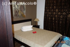 [P01] dormitor apartament » foto by monicat
 - 
<span class="allrVoted glyphicon glyphicon-heart hidden" id="av706082"></span>
<a class="m-l-10 hidden" id="sv706082" onclick="voting_Foto_DelVot(,706082,19839)" role="button">șterge vot <span class="glyphicon glyphicon-remove"></span></a>
<a id="v9706082" class=" c-red"  onclick="voting_Foto_SetVot(706082)" role="button"><span class="glyphicon glyphicon-heart-empty"></span> <b>LIKE</b> = Votează poza</a> <img class="hidden"  id="f706082W9" src="/imagini/loader.gif" border="0" /><span class="AjErrMes hidden" id="e706082ErM"></span>