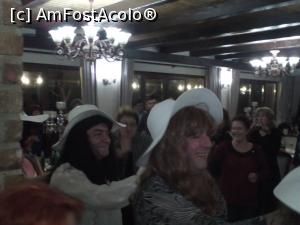 [P10] oameni lesinati de ris » foto by adri-nico*
 - 
<span class="allrVoted glyphicon glyphicon-heart hidden" id="av723577"></span>
<a class="m-l-10 hidden" id="sv723577" onclick="voting_Foto_DelVot(,723577,19864)" role="button">șterge vot <span class="glyphicon glyphicon-remove"></span></a>
<a id="v9723577" class=" c-red"  onclick="voting_Foto_SetVot(723577)" role="button"><span class="glyphicon glyphicon-heart-empty"></span> <b>LIKE</b> = Votează poza</a> <img class="hidden"  id="f723577W9" src="/imagini/loader.gif" border="0" /><span class="AjErrMes hidden" id="e723577ErM"></span>