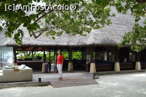 [P42] în fața recepției » foto by barbu minel
 - 
<span class="allrVoted glyphicon glyphicon-heart hidden" id="av711442"></span>
<a class="m-l-10 hidden" id="sv711442" onclick="voting_Foto_DelVot(,711442,19933)" role="button">șterge vot <span class="glyphicon glyphicon-remove"></span></a>
<a id="v9711442" class=" c-red"  onclick="voting_Foto_SetVot(711442)" role="button"><span class="glyphicon glyphicon-heart-empty"></span> <b>LIKE</b> = Votează poza</a> <img class="hidden"  id="f711442W9" src="/imagini/loader.gif" border="0" /><span class="AjErrMes hidden" id="e711442ErM"></span>