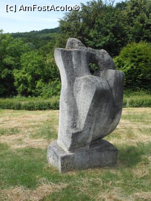 [P13] Tabara de sculptura Magura - Arta moderna sub cerul liber. » foto by iulianic
 - 
<span class="allrVoted glyphicon glyphicon-heart hidden" id="av1325661"></span>
<a class="m-l-10 hidden" id="sv1325661" onclick="voting_Foto_DelVot(,1325661,19973)" role="button">șterge vot <span class="glyphicon glyphicon-remove"></span></a>
<a id="v91325661" class=" c-red"  onclick="voting_Foto_SetVot(1325661)" role="button"><span class="glyphicon glyphicon-heart-empty"></span> <b>LIKE</b> = Votează poza</a> <img class="hidden"  id="f1325661W9" src="/imagini/loader.gif" border="0" /><span class="AjErrMes hidden" id="e1325661ErM"></span>