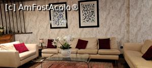 [P28] Hotel Re Enzo, parțial lobby » foto by irinad
 - 
<span class="allrVoted glyphicon glyphicon-heart hidden" id="av1519913"></span>
<a class="m-l-10 hidden" id="sv1519913" onclick="voting_Foto_DelVot(,1519913,19987)" role="button">șterge vot <span class="glyphicon glyphicon-remove"></span></a>
<a id="v91519913" class=" c-red"  onclick="voting_Foto_SetVot(1519913)" role="button"><span class="glyphicon glyphicon-heart-empty"></span> <b>LIKE</b> = Votează poza</a> <img class="hidden"  id="f1519913W9" src="/imagini/loader.gif" border="0" /><span class="AjErrMes hidden" id="e1519913ErM"></span>