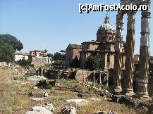 [P13] Foto din Roma » foto by yuly68*
 - 
<span class="allrVoted glyphicon glyphicon-heart hidden" id="av387464"></span>
<a class="m-l-10 hidden" id="sv387464" onclick="voting_Foto_DelVot(,387464,20020)" role="button">șterge vot <span class="glyphicon glyphicon-remove"></span></a>
<a id="v9387464" class=" c-red"  onclick="voting_Foto_SetVot(387464)" role="button"><span class="glyphicon glyphicon-heart-empty"></span> <b>LIKE</b> = Votează poza</a> <img class="hidden"  id="f387464W9" src="/imagini/loader.gif" border="0" /><span class="AjErrMes hidden" id="e387464ErM"></span>