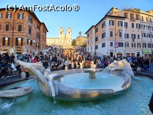 [P13] Ce minune! Barcaccia si Piazza di Spagna » foto by BristenaBrad
 - 
<span class="allrVoted glyphicon glyphicon-heart hidden" id="av1505579"></span>
<a class="m-l-10 hidden" id="sv1505579" onclick="voting_Foto_DelVot(,1505579,20021)" role="button">șterge vot <span class="glyphicon glyphicon-remove"></span></a>
<a id="v91505579" class=" c-red"  onclick="voting_Foto_SetVot(1505579)" role="button"><span class="glyphicon glyphicon-heart-empty"></span> <b>LIKE</b> = Votează poza</a> <img class="hidden"  id="f1505579W9" src="/imagini/loader.gif" border="0" /><span class="AjErrMes hidden" id="e1505579ErM"></span>