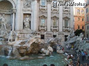 [P09] Rondata din Trevi - Roma » foto by yuly68*
 - 
<span class="allrVoted glyphicon glyphicon-heart hidden" id="av387481"></span>
<a class="m-l-10 hidden" id="sv387481" onclick="voting_Foto_DelVot(,387481,20021)" role="button">șterge vot <span class="glyphicon glyphicon-remove"></span></a>
<a id="v9387481" class=" c-red"  onclick="voting_Foto_SetVot(387481)" role="button"><span class="glyphicon glyphicon-heart-empty"></span> <b>LIKE</b> = Votează poza</a> <img class="hidden"  id="f387481W9" src="/imagini/loader.gif" border="0" /><span class="AjErrMes hidden" id="e387481ErM"></span>