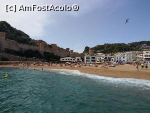 [P37] Am ajuns la Tossa de Mar, se vede plaja principală. » foto by maryka
 - 
<span class="allrVoted glyphicon glyphicon-heart hidden" id="av1195297"></span>
<a class="m-l-10 hidden" id="sv1195297" onclick="voting_Foto_DelVot(,1195297,20055)" role="button">șterge vot <span class="glyphicon glyphicon-remove"></span></a>
<a id="v91195297" class=" c-red"  onclick="voting_Foto_SetVot(1195297)" role="button"><span class="glyphicon glyphicon-heart-empty"></span> <b>LIKE</b> = Votează poza</a> <img class="hidden"  id="f1195297W9" src="/imagini/loader.gif" border="0" /><span class="AjErrMes hidden" id="e1195297ErM"></span>
