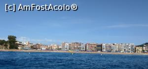 [P42] Trecând prin fața Platja de S'Abanell. Blanes. » foto by maryka
 - 
<span class="allrVoted glyphicon glyphicon-heart hidden" id="av1195302"></span>
<a class="m-l-10 hidden" id="sv1195302" onclick="voting_Foto_DelVot(,1195302,20055)" role="button">șterge vot <span class="glyphicon glyphicon-remove"></span></a>
<a id="v91195302" class=" c-red"  onclick="voting_Foto_SetVot(1195302)" role="button"><span class="glyphicon glyphicon-heart-empty"></span> <b>LIKE</b> = Votează poza</a> <img class="hidden"  id="f1195302W9" src="/imagini/loader.gif" border="0" /><span class="AjErrMes hidden" id="e1195302ErM"></span>