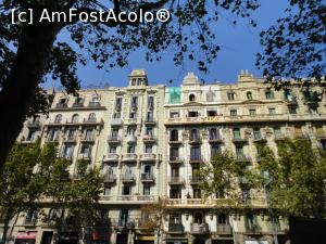 [P71] Clădiri pe Avinguda Paral-lel.  » foto by maryka
 - 
<span class="allrVoted glyphicon glyphicon-heart hidden" id="av1116895"></span>
<a class="m-l-10 hidden" id="sv1116895" onclick="voting_Foto_DelVot(,1116895,20055)" role="button">șterge vot <span class="glyphicon glyphicon-remove"></span></a>
<a id="v91116895" class=" c-red"  onclick="voting_Foto_SetVot(1116895)" role="button"><span class="glyphicon glyphicon-heart-empty"></span> <b>LIKE</b> = Votează poza</a> <img class="hidden"  id="f1116895W9" src="/imagini/loader.gif" border="0" /><span class="AjErrMes hidden" id="e1116895ErM"></span>