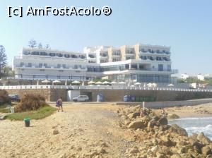 [P18] Hotelul vazut din strada » foto by alicera2001
 - 
<span class="allrVoted glyphicon glyphicon-heart hidden" id="av790969"></span>
<a class="m-l-10 hidden" id="sv790969" onclick="voting_Foto_DelVot(,790969,20128)" role="button">șterge vot <span class="glyphicon glyphicon-remove"></span></a>
<a id="v9790969" class=" c-red"  onclick="voting_Foto_SetVot(790969)" role="button"><span class="glyphicon glyphicon-heart-empty"></span> <b>LIKE</b> = Votează poza</a> <img class="hidden"  id="f790969W9" src="/imagini/loader.gif" border="0" /><span class="AjErrMes hidden" id="e790969ErM"></span>