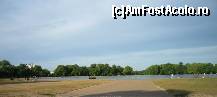 [P37] Kensington Gardens - the Round Pond. » foto by Dragoș_MD
 - 
<span class="allrVoted glyphicon glyphicon-heart hidden" id="av207928"></span>
<a class="m-l-10 hidden" id="sv207928" onclick="voting_Foto_DelVot(,207928,20168)" role="button">șterge vot <span class="glyphicon glyphicon-remove"></span></a>
<a id="v9207928" class=" c-red"  onclick="voting_Foto_SetVot(207928)" role="button"><span class="glyphicon glyphicon-heart-empty"></span> <b>LIKE</b> = Votează poza</a> <img class="hidden"  id="f207928W9" src="/imagini/loader.gif" border="0" /><span class="AjErrMes hidden" id="e207928ErM"></span>