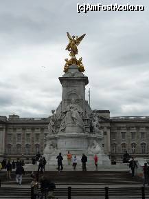 [P66] Victoria Monument. » foto by Dragoș_MD
 - 
<span class="allrVoted glyphicon glyphicon-heart hidden" id="av207972"></span>
<a class="m-l-10 hidden" id="sv207972" onclick="voting_Foto_DelVot(,207972,20168)" role="button">șterge vot <span class="glyphicon glyphicon-remove"></span></a>
<a id="v9207972" class=" c-red"  onclick="voting_Foto_SetVot(207972)" role="button"><span class="glyphicon glyphicon-heart-empty"></span> <b>LIKE</b> = Votează poza</a> <img class="hidden"  id="f207972W9" src="/imagini/loader.gif" border="0" /><span class="AjErrMes hidden" id="e207972ErM"></span>