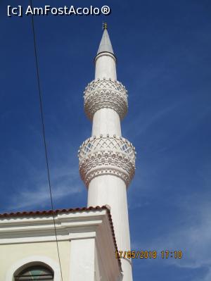 [P29] Minaretul nou cu balcoane dantelate.  » foto by elviramvio
 - 
<span class="allrVoted glyphicon glyphicon-heart hidden" id="av978534"></span>
<a class="m-l-10 hidden" id="sv978534" onclick="voting_Foto_DelVot(,978534,20250)" role="button">șterge vot <span class="glyphicon glyphicon-remove"></span></a>
<a id="v9978534" class=" c-red"  onclick="voting_Foto_SetVot(978534)" role="button"><span class="glyphicon glyphicon-heart-empty"></span> <b>LIKE</b> = Votează poza</a> <img class="hidden"  id="f978534W9" src="/imagini/loader.gif" border="0" /><span class="AjErrMes hidden" id="e978534ErM"></span>