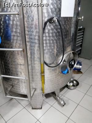 [P12] Culoarea uleiului din rezervoare » foto by diana2015
 - 
<span class="allrVoted glyphicon glyphicon-heart hidden" id="av1298232"></span>
<a class="m-l-10 hidden" id="sv1298232" onclick="voting_Foto_DelVot(,1298232,20251)" role="button">șterge vot <span class="glyphicon glyphicon-remove"></span></a>
<a id="v91298232" class=" c-red"  onclick="voting_Foto_SetVot(1298232)" role="button"><span class="glyphicon glyphicon-heart-empty"></span> <b>LIKE</b> = Votează poza</a> <img class="hidden"  id="f1298232W9" src="/imagini/loader.gif" border="0" /><span class="AjErrMes hidden" id="e1298232ErM"></span>