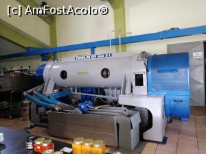 [P03] În incinta fabricii de ulei » foto by diana2015
 - 
<span class="allrVoted glyphicon glyphicon-heart hidden" id="av1298223"></span>
<a class="m-l-10 hidden" id="sv1298223" onclick="voting_Foto_DelVot(,1298223,20251)" role="button">șterge vot <span class="glyphicon glyphicon-remove"></span></a>
<a id="v91298223" class=" c-red"  onclick="voting_Foto_SetVot(1298223)" role="button"><span class="glyphicon glyphicon-heart-empty"></span> <b>LIKE</b> = Votează poza</a> <img class="hidden"  id="f1298223W9" src="/imagini/loader.gif" border="0" /><span class="AjErrMes hidden" id="e1298223ErM"></span>