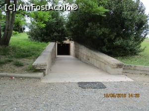 [P02] Intrarea în Muzeul Policentric, atat se poate fotografia.  » foto by elviramvio
 - 
<span class="allrVoted glyphicon glyphicon-heart hidden" id="av808210"></span>
<a class="m-l-10 hidden" id="sv808210" onclick="voting_Foto_DelVot(,808210,20252)" role="button">șterge vot <span class="glyphicon glyphicon-remove"></span></a>
<a id="v9808210" class=" c-red"  onclick="voting_Foto_SetVot(808210)" role="button"><span class="glyphicon glyphicon-heart-empty"></span> <b>LIKE</b> = Votează poza</a> <img class="hidden"  id="f808210W9" src="/imagini/loader.gif" border="0" /><span class="AjErrMes hidden" id="e808210ErM"></span>
