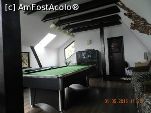 [P10] Sala de biliard » foto by dalumian
 - 
<span class="allrVoted glyphicon glyphicon-heart hidden" id="av735421"></span>
<a class="m-l-10 hidden" id="sv735421" onclick="voting_Foto_DelVot(,735421,20255)" role="button">șterge vot <span class="glyphicon glyphicon-remove"></span></a>
<a id="v9735421" class=" c-red"  onclick="voting_Foto_SetVot(735421)" role="button"><span class="glyphicon glyphicon-heart-empty"></span> <b>LIKE</b> = Votează poza</a> <img class="hidden"  id="f735421W9" src="/imagini/loader.gif" border="0" /><span class="AjErrMes hidden" id="e735421ErM"></span>