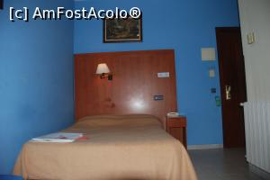 [P02] hotel canton » foto by aditim
 - 
<span class="allrVoted glyphicon glyphicon-heart hidden" id="av736225"></span>
<a class="m-l-10 hidden" id="sv736225" onclick="voting_Foto_DelVot(,736225,20266)" role="button">șterge vot <span class="glyphicon glyphicon-remove"></span></a>
<a id="v9736225" class=" c-red"  onclick="voting_Foto_SetVot(736225)" role="button"><span class="glyphicon glyphicon-heart-empty"></span> <b>LIKE</b> = Votează poza</a> <img class="hidden"  id="f736225W9" src="/imagini/loader.gif" border="0" /><span class="AjErrMes hidden" id="e736225ErM"></span>