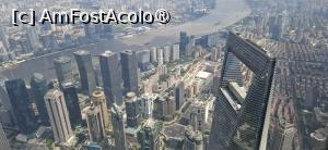 [P13] Shanghai - Vedere din Shanghai Tower. » foto by iulianic
 - 
<span class="allrVoted glyphicon glyphicon-heart hidden" id="av1500376"></span>
<a class="m-l-10 hidden" id="sv1500376" onclick="voting_Foto_DelVot(,1500376,20352)" role="button">șterge vot <span class="glyphicon glyphicon-remove"></span></a>
<a id="v91500376" class=" c-red"  onclick="voting_Foto_SetVot(1500376)" role="button"><span class="glyphicon glyphicon-heart-empty"></span> <b>LIKE</b> = Votează poza</a> <img class="hidden"  id="f1500376W9" src="/imagini/loader.gif" border="0" /><span class="AjErrMes hidden" id="e1500376ErM"></span>