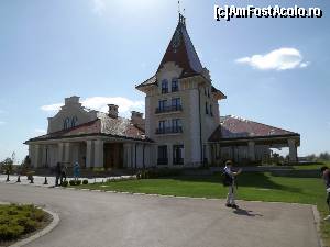 [P44] Cramele Zvonko Bogdan, Palić - clădirea cramei » foto by Dragoș_MD
 - 
<span class="allrVoted glyphicon glyphicon-heart hidden" id="av613836"></span>
<a class="m-l-10 hidden" id="sv613836" onclick="voting_Foto_DelVot(,613836,20355)" role="button">șterge vot <span class="glyphicon glyphicon-remove"></span></a>
<a id="v9613836" class=" c-red"  onclick="voting_Foto_SetVot(613836)" role="button"><span class="glyphicon glyphicon-heart-empty"></span> <b>LIKE</b> = Votează poza</a> <img class="hidden"  id="f613836W9" src="/imagini/loader.gif" border="0" /><span class="AjErrMes hidden" id="e613836ErM"></span>