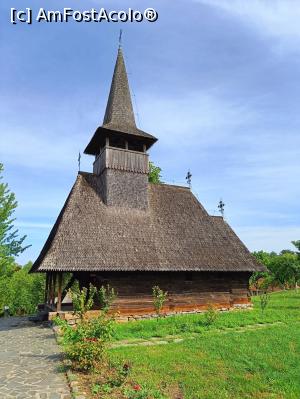[P02] Biserica din Lechința. » foto by tata123 🔱
 - 
<span class="allrVoted glyphicon glyphicon-heart hidden" id="av1332561"></span>
<a class="m-l-10 hidden" id="sv1332561" onclick="voting_Foto_DelVot(,1332561,20391)" role="button">șterge vot <span class="glyphicon glyphicon-remove"></span></a>
<a id="v91332561" class=" c-red"  onclick="voting_Foto_SetVot(1332561)" role="button"><span class="glyphicon glyphicon-heart-empty"></span> <b>LIKE</b> = Votează poza</a> <img class="hidden"  id="f1332561W9" src="/imagini/loader.gif" border="0" /><span class="AjErrMes hidden" id="e1332561ErM"></span>