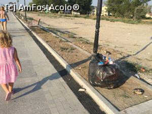 [P31] 'Cosuri' de gunoi de a lungul falezei » foto by julyalina
 - 
<span class="allrVoted glyphicon glyphicon-heart hidden" id="av795448"></span>
<a class="m-l-10 hidden" id="sv795448" onclick="voting_Foto_DelVot(,795448,20439)" role="button">șterge vot <span class="glyphicon glyphicon-remove"></span></a>
<a id="v9795448" class=" c-red"  onclick="voting_Foto_SetVot(795448)" role="button"><span class="glyphicon glyphicon-heart-empty"></span> <b>LIKE</b> = Votează poza</a> <img class="hidden"  id="f795448W9" src="/imagini/loader.gif" border="0" /><span class="AjErrMes hidden" id="e795448ErM"></span>