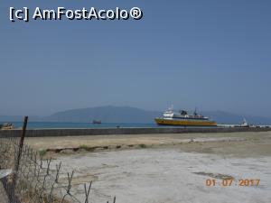 [P09] Vlorë - În port, singura mare ambarcațiune ancorată,  » foto by iulianic
 - 
<span class="allrVoted glyphicon glyphicon-heart hidden" id="av888831"></span>
<a class="m-l-10 hidden" id="sv888831" onclick="voting_Foto_DelVot(,888831,20606)" role="button">șterge vot <span class="glyphicon glyphicon-remove"></span></a>
<a id="v9888831" class=" c-red"  onclick="voting_Foto_SetVot(888831)" role="button"><span class="glyphicon glyphicon-heart-empty"></span> <b>LIKE</b> = Votează poza</a> <img class="hidden"  id="f888831W9" src="/imagini/loader.gif" border="0" /><span class="AjErrMes hidden" id="e888831ErM"></span>