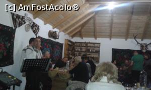 [P16] petrecere cu lautari in casa taraneasca » foto by viki68r
 - 
<span class="allrVoted glyphicon glyphicon-heart hidden" id="av881244"></span>
<a class="m-l-10 hidden" id="sv881244" onclick="voting_Foto_DelVot(,881244,20638)" role="button">șterge vot <span class="glyphicon glyphicon-remove"></span></a>
<a id="v9881244" class=" c-red"  onclick="voting_Foto_SetVot(881244)" role="button"><span class="glyphicon glyphicon-heart-empty"></span> <b>LIKE</b> = Votează poza</a> <img class="hidden"  id="f881244W9" src="/imagini/loader.gif" border="0" /><span class="AjErrMes hidden" id="e881244ErM"></span>