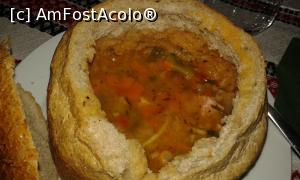[P17] ciorba de fasole cu afumaturi servita in paine » foto by viki68r
 - 
<span class="allrVoted glyphicon glyphicon-heart hidden" id="av881246"></span>
<a class="m-l-10 hidden" id="sv881246" onclick="voting_Foto_DelVot(,881246,20638)" role="button">șterge vot <span class="glyphicon glyphicon-remove"></span></a>
<a id="v9881246" class=" c-red"  onclick="voting_Foto_SetVot(881246)" role="button"><span class="glyphicon glyphicon-heart-empty"></span> <b>LIKE</b> = Votează poza</a> <img class="hidden"  id="f881246W9" src="/imagini/loader.gif" border="0" /><span class="AjErrMes hidden" id="e881246ErM"></span>
