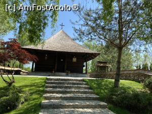 [P02] Gradina Snagov. Bisericuta de lemn, replica a bisericii manastirii Dintr-un Lemn din Francesti, Valcea. » foto by Floria
 - 
<span class="allrVoted glyphicon glyphicon-heart hidden" id="av1483431"></span>
<a class="m-l-10 hidden" id="sv1483431" onclick="voting_Foto_DelVot(,1483431,20727)" role="button">șterge vot <span class="glyphicon glyphicon-remove"></span></a>
<a id="v91483431" class=" c-red"  onclick="voting_Foto_SetVot(1483431)" role="button"><span class="glyphicon glyphicon-heart-empty"></span> <b>LIKE</b> = Votează poza</a> <img class="hidden"  id="f1483431W9" src="/imagini/loader.gif" border="0" /><span class="AjErrMes hidden" id="e1483431ErM"></span>