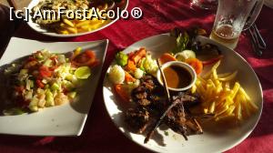 [P32] Pranzul de final... 150 de dolari » foto by Kyandra
 - 
<span class="allrVoted glyphicon glyphicon-heart hidden" id="av775388"></span>
<a class="m-l-10 hidden" id="sv775388" onclick="voting_Foto_DelVot(,775388,20748)" role="button">șterge vot <span class="glyphicon glyphicon-remove"></span></a>
<a id="v9775388" class=" c-red"  onclick="voting_Foto_SetVot(775388)" role="button"><span class="glyphicon glyphicon-heart-empty"></span> <b>LIKE</b> = Votează poza</a> <img class="hidden"  id="f775388W9" src="/imagini/loader.gif" border="0" /><span class="AjErrMes hidden" id="e775388ErM"></span>