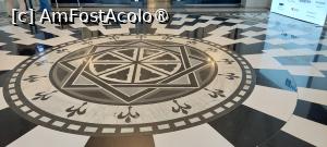 [P13] Palatul Culturii din Iași: Holul de Onoare, cu podeaua mozaicată » foto by Carmen Ion
 - 
<span class="allrVoted glyphicon glyphicon-heart hidden" id="av1505432"></span>
<a class="m-l-10 hidden" id="sv1505432" onclick="voting_Foto_DelVot(,1505432,20792)" role="button">șterge vot <span class="glyphicon glyphicon-remove"></span></a>
<a id="v91505432" class=" c-red"  onclick="voting_Foto_SetVot(1505432)" role="button"><span class="glyphicon glyphicon-heart-empty"></span> <b>LIKE</b> = Votează poza</a> <img class="hidden"  id="f1505432W9" src="/imagini/loader.gif" border="0" /><span class="AjErrMes hidden" id="e1505432ErM"></span>