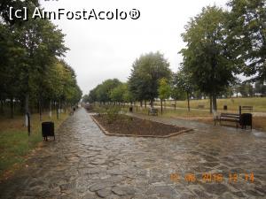 [P20] parcul din incinta, frumos amenajat » foto by zlatna
 - 
<span class="allrVoted glyphicon glyphicon-heart hidden" id="av779177"></span>
<a class="m-l-10 hidden" id="sv779177" onclick="voting_Foto_DelVot(,779177,20825)" role="button">șterge vot <span class="glyphicon glyphicon-remove"></span></a>
<a id="v9779177" class=" c-red"  onclick="voting_Foto_SetVot(779177)" role="button"><span class="glyphicon glyphicon-heart-empty"></span> <b>LIKE</b> = Votează poza</a> <img class="hidden"  id="f779177W9" src="/imagini/loader.gif" border="0" /><span class="AjErrMes hidden" id="e779177ErM"></span>