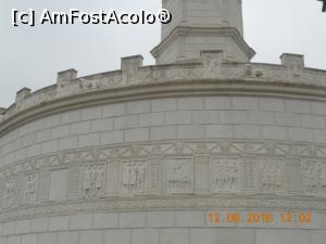 [P05] basoreliefurile de pe monument » foto by zlatna
 - 
<span class="allrVoted glyphicon glyphicon-heart hidden" id="av779158"></span>
<a class="m-l-10 hidden" id="sv779158" onclick="voting_Foto_DelVot(,779158,20825)" role="button">șterge vot <span class="glyphicon glyphicon-remove"></span></a>
<a id="v9779158" class=" c-red"  onclick="voting_Foto_SetVot(779158)" role="button"><span class="glyphicon glyphicon-heart-empty"></span> <b>LIKE</b> = Votează poza</a> <img class="hidden"  id="f779158W9" src="/imagini/loader.gif" border="0" /><span class="AjErrMes hidden" id="e779158ErM"></span>
