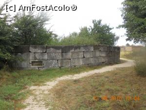 [P09] drumul spre mormantul tumular » foto by zlatna
 - 
<span class="allrVoted glyphicon glyphicon-heart hidden" id="av779166"></span>
<a class="m-l-10 hidden" id="sv779166" onclick="voting_Foto_DelVot(,779166,20825)" role="button">șterge vot <span class="glyphicon glyphicon-remove"></span></a>
<a id="v9779166" class=" c-red"  onclick="voting_Foto_SetVot(779166)" role="button"><span class="glyphicon glyphicon-heart-empty"></span> <b>LIKE</b> = Votează poza</a> <img class="hidden"  id="f779166W9" src="/imagini/loader.gif" border="0" /><span class="AjErrMes hidden" id="e779166ErM"></span>