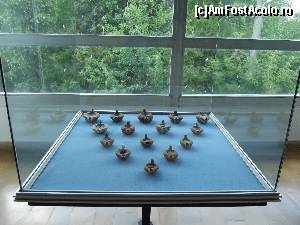 [P35] Vase mici de ceramică din cetatea Tropaeum Traiani » foto by irinad
 - 
<span class="allrVoted glyphicon glyphicon-heart hidden" id="av655801"></span>
<a class="m-l-10 hidden" id="sv655801" onclick="voting_Foto_DelVot(,655801,20825)" role="button">șterge vot <span class="glyphicon glyphicon-remove"></span></a>
<a id="v9655801" class=" c-red"  onclick="voting_Foto_SetVot(655801)" role="button"><span class="glyphicon glyphicon-heart-empty"></span> <b>LIKE</b> = Votează poza</a> <img class="hidden"  id="f655801W9" src="/imagini/loader.gif" border="0" /><span class="AjErrMes hidden" id="e655801ErM"></span>