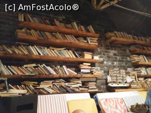 [P17] Canapelele si biblioteca » foto by Lale
 - 
<span class="allrVoted glyphicon glyphicon-heart hidden" id="av779885"></span>
<a class="m-l-10 hidden" id="sv779885" onclick="voting_Foto_DelVot(,779885,20840)" role="button">șterge vot <span class="glyphicon glyphicon-remove"></span></a>
<a id="v9779885" class=" c-red"  onclick="voting_Foto_SetVot(779885)" role="button"><span class="glyphicon glyphicon-heart-empty"></span> <b>LIKE</b> = Votează poza</a> <img class="hidden"  id="f779885W9" src="/imagini/loader.gif" border="0" /><span class="AjErrMes hidden" id="e779885ErM"></span>