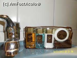 [P20] Trusa cadou cu produse de toaletă marca Diamond Resorts » foto by Alina53
 - 
<span class="allrVoted glyphicon glyphicon-heart hidden" id="av781488"></span>
<a class="m-l-10 hidden" id="sv781488" onclick="voting_Foto_DelVot(,781488,20869)" role="button">șterge vot <span class="glyphicon glyphicon-remove"></span></a>
<a id="v9781488" class=" c-red"  onclick="voting_Foto_SetVot(781488)" role="button"><span class="glyphicon glyphicon-heart-empty"></span> <b>LIKE</b> = Votează poza</a> <img class="hidden"  id="f781488W9" src="/imagini/loader.gif" border="0" /><span class="AjErrMes hidden" id="e781488ErM"></span>