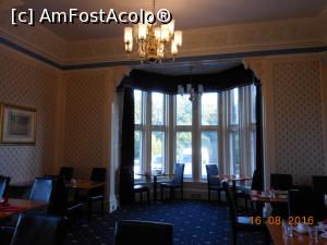 [P28] Adamton Country House Hotel - În sala de mese.  » foto by iulianic
 - 
<span class="allrVoted glyphicon glyphicon-heart hidden" id="av786547"></span>
<a class="m-l-10 hidden" id="sv786547" onclick="voting_Foto_DelVot(,786547,20968)" role="button">șterge vot <span class="glyphicon glyphicon-remove"></span></a>
<a id="v9786547" class=" c-red"  onclick="voting_Foto_SetVot(786547)" role="button"><span class="glyphicon glyphicon-heart-empty"></span> <b>LIKE</b> = Votează poza</a> <img class="hidden"  id="f786547W9" src="/imagini/loader.gif" border="0" /><span class="AjErrMes hidden" id="e786547ErM"></span>