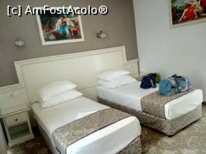 [P06] Hotel Montana Viseul de Sus-camera dubla twin » foto by ile57b
 - 
<span class="allrVoted glyphicon glyphicon-heart hidden" id="av1358789"></span>
<a class="m-l-10 hidden" id="sv1358789" onclick="voting_Foto_DelVot(,1358789,21045)" role="button">șterge vot <span class="glyphicon glyphicon-remove"></span></a>
<a id="v91358789" class=" c-red"  onclick="voting_Foto_SetVot(1358789)" role="button"><span class="glyphicon glyphicon-heart-empty"></span> <b>LIKE</b> = Votează poza</a> <img class="hidden"  id="f1358789W9" src="/imagini/loader.gif" border="0" /><span class="AjErrMes hidden" id="e1358789ErM"></span>