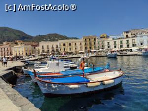 [P30] Insula Lipari; Marina Corta » foto by crismis
 - 
<span class="allrVoted glyphicon glyphicon-heart hidden" id="av1498759"></span>
<a class="m-l-10 hidden" id="sv1498759" onclick="voting_Foto_DelVot(,1498759,21065)" role="button">șterge vot <span class="glyphicon glyphicon-remove"></span></a>
<a id="v91498759" class=" c-red"  onclick="voting_Foto_SetVot(1498759)" role="button"><span class="glyphicon glyphicon-heart-empty"></span> <b>LIKE</b> = Votează poza</a> <img class="hidden"  id="f1498759W9" src="/imagini/loader.gif" border="0" /><span class="AjErrMes hidden" id="e1498759ErM"></span>