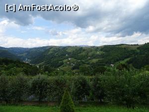 [P05] Livada și panorama către satul Valea Bistrei.  » foto by tata123 🔱
 - 
<span class="allrVoted glyphicon glyphicon-heart hidden" id="av1123046"></span>
<a class="m-l-10 hidden" id="sv1123046" onclick="voting_Foto_DelVot(,1123046,21083)" role="button">șterge vot <span class="glyphicon glyphicon-remove"></span></a>
<a id="v91123046" class=" c-red"  onclick="voting_Foto_SetVot(1123046)" role="button"><span class="glyphicon glyphicon-heart-empty"></span> <b>LIKE</b> = Votează poza</a> <img class="hidden"  id="f1123046W9" src="/imagini/loader.gif" border="0" /><span class="AjErrMes hidden" id="e1123046ErM"></span>