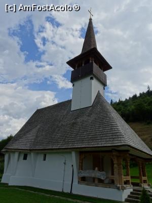 [P06] Biserica Mănăstirii Valea Bistrei.  » foto by tata123 🔱
 - 
<span class="allrVoted glyphicon glyphicon-heart hidden" id="av1123047"></span>
<a class="m-l-10 hidden" id="sv1123047" onclick="voting_Foto_DelVot(,1123047,21083)" role="button">șterge vot <span class="glyphicon glyphicon-remove"></span></a>
<a id="v91123047" class=" c-red"  onclick="voting_Foto_SetVot(1123047)" role="button"><span class="glyphicon glyphicon-heart-empty"></span> <b>LIKE</b> = Votează poza</a> <img class="hidden"  id="f1123047W9" src="/imagini/loader.gif" border="0" /><span class="AjErrMes hidden" id="e1123047ErM"></span>