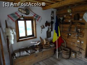 [P06] Prima încăpere - obiecte casnice și meșteșugărești.  » foto by tata123 🔱
 - 
<span class="allrVoted glyphicon glyphicon-heart hidden" id="av1127963"></span>
<a class="m-l-10 hidden" id="sv1127963" onclick="voting_Foto_DelVot(,1127963,21083)" role="button">șterge vot <span class="glyphicon glyphicon-remove"></span></a>
<a id="v91127963" class=" c-red"  onclick="voting_Foto_SetVot(1127963)" role="button"><span class="glyphicon glyphicon-heart-empty"></span> <b>LIKE</b> = Votează poza</a> <img class="hidden"  id="f1127963W9" src="/imagini/loader.gif" border="0" /><span class="AjErrMes hidden" id="e1127963ErM"></span>