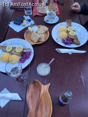 [P28] Peștii uciși, icrele și mujdeiul delicios » foto by krisstinna
 - 
<span class="allrVoted glyphicon glyphicon-heart hidden" id="av1199635"></span>
<a class="m-l-10 hidden" id="sv1199635" onclick="voting_Foto_DelVot(,1199635,21085)" role="button">șterge vot <span class="glyphicon glyphicon-remove"></span></a>
<a id="v91199635" class=" c-red"  onclick="voting_Foto_SetVot(1199635)" role="button"><span class="glyphicon glyphicon-heart-empty"></span> <b>LIKE</b> = Votează poza</a> <img class="hidden"  id="f1199635W9" src="/imagini/loader.gif" border="0" /><span class="AjErrMes hidden" id="e1199635ErM"></span>